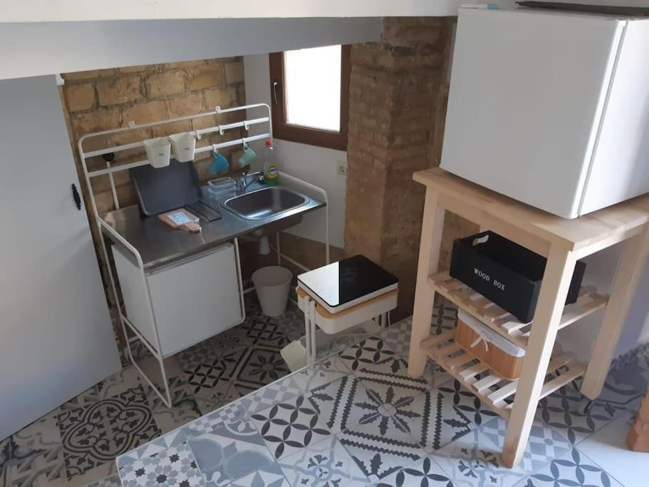 Precioso Apartamento Con A/A En Ruzafa Con Terracita Privada Y Acceso A Un Jardin, Para 2-3 Personas فالنسيا المظهر الخارجي الصورة