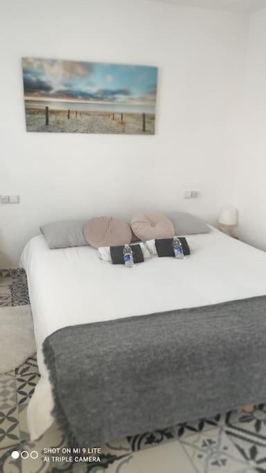 Precioso Apartamento Con A/A En Ruzafa Con Terracita Privada Y Acceso A Un Jardin, Para 2-3 Personas فالنسيا المظهر الخارجي الصورة