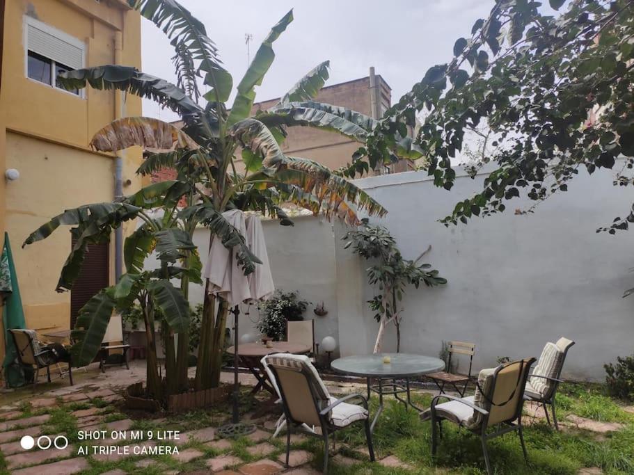 Precioso Apartamento Con A/A En Ruzafa Con Terracita Privada Y Acceso A Un Jardin, Para 2-3 Personas فالنسيا المظهر الخارجي الصورة
